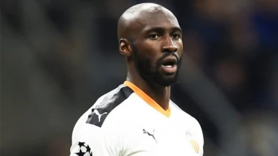 Valencia, Mangala positivo: "Sono pericoloso per gli altri, non è uno scherzo"