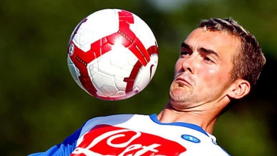 AZZURRO SBIADITO - Erwin Hoffer e la maledizione del numero 9