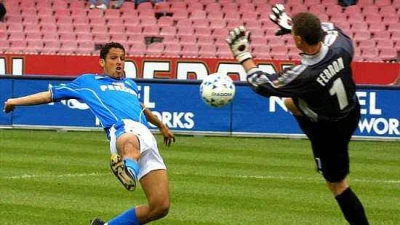 Ha indossato solo sei volte la maglia azzurra, ma Napoli gli è rimasta nel cuore