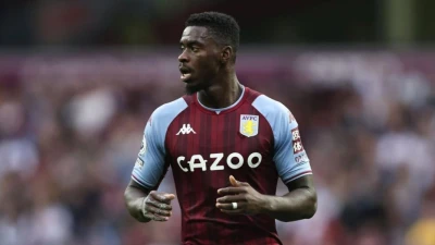 Napoli, depositato in Lega il contratto di Axel Tuanzebe