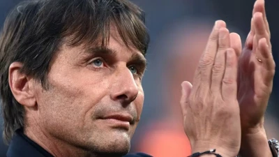 Nazionale, nodo ingaggio per Conte: chiesti 5,2 milioni ma la FIGC spera nel Mancini bis