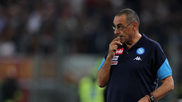 Sarri sarcastico: 'Senza Insigne gioco in 10, così ha ragione chi dice che non cambio mai'
