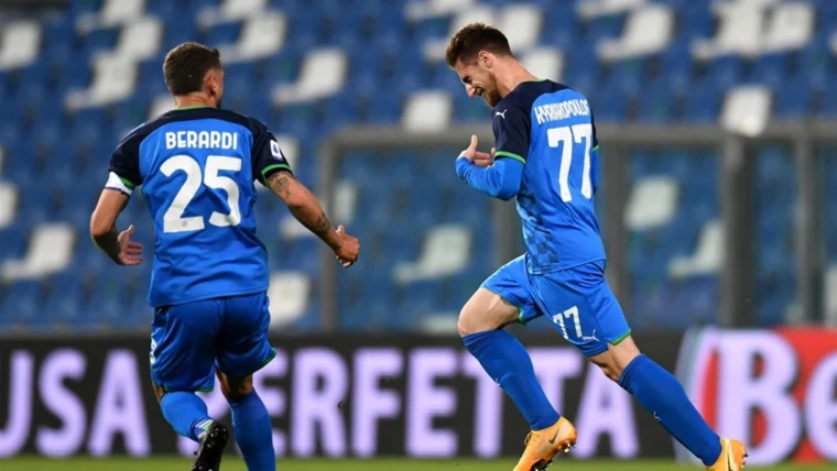 Sassuolo, Kyriakopoulos salterà il Napoli: il terzino greco è stato espulso per proteste al triplice fischio con la Juve
