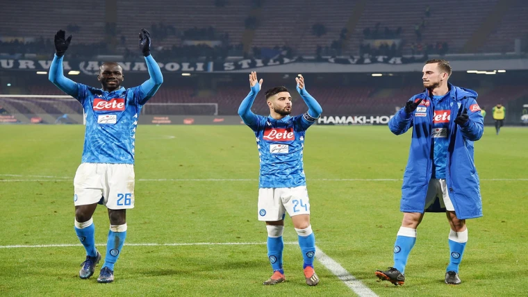 Il Napoli esulta dopo una vittoria