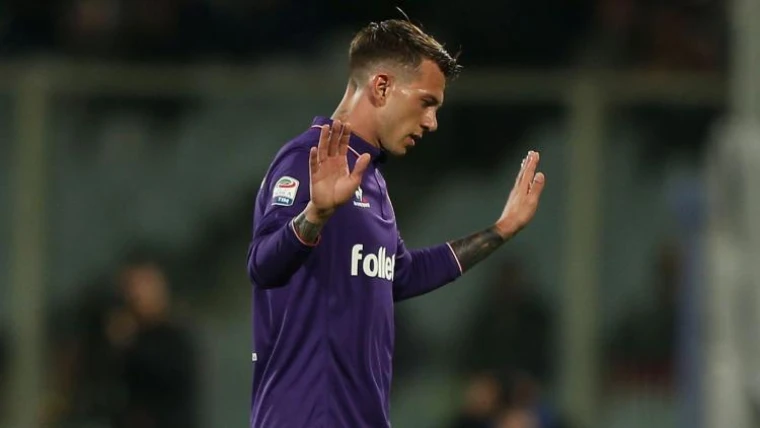Diserta il ritiro con un certificato, finisce malissimo tra Bernardeschi e la Fiorentina