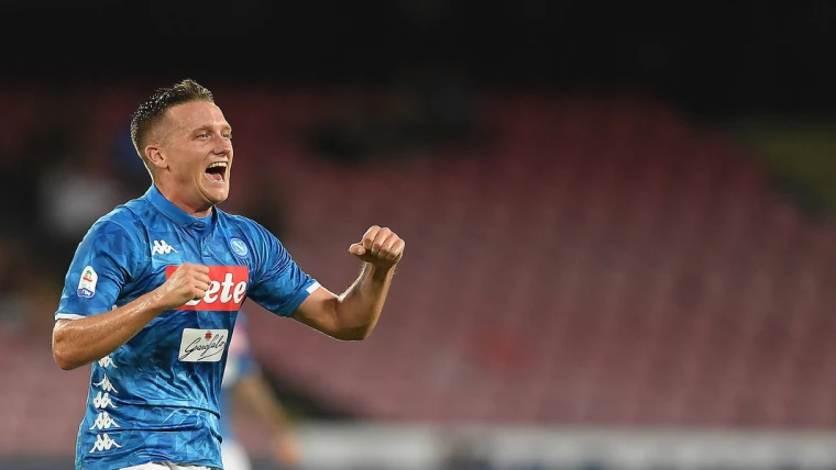 Napoli, Zielinski festeggia le 100 partite in maglia azzurra