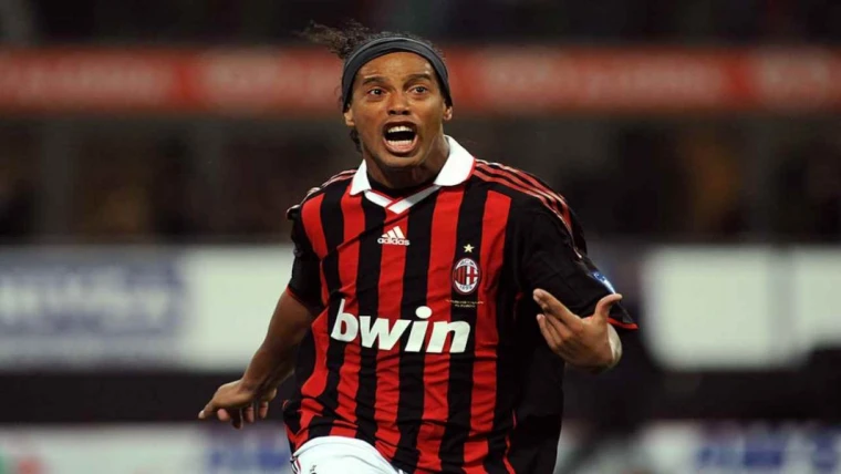 Ronaldinho-Ravenna, Braida conferma tutto: “Verrà tesserato”. Attesa per l’annuncio dagli Stati Uniti
