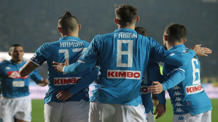 VIDEO - Napoli a testa bassa verso la Juve: allenamento sulla sabbia