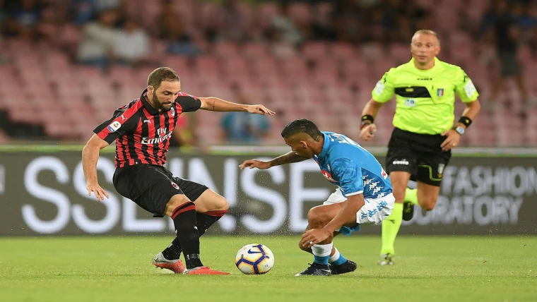 CdS - Higuain nel mirino della Roma