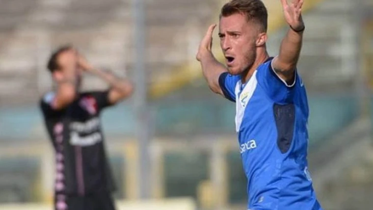 Brescia, positivi al Covid-19 due dipendenti: stop alle attività