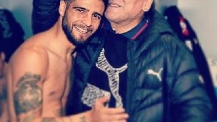 Insigne sui social: "Qualificazione conquistata allo stadio Diego Armando Maradona!"