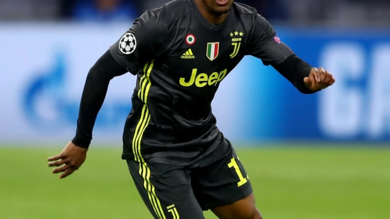 Douglas Costa