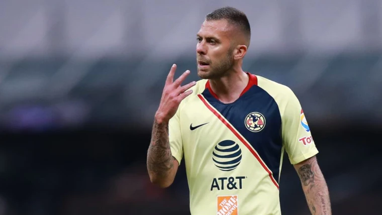 Milan, l'ex Menez allontanato da Anfield: il curioso episodio durante Liverpool-PSG